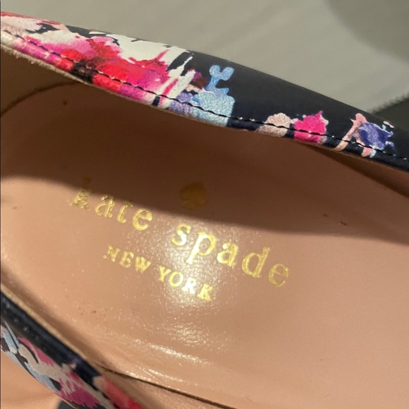 Kate Spade Vero Cuoio Multicolor Floral Heels size 6.5 - Picture 5 of 13